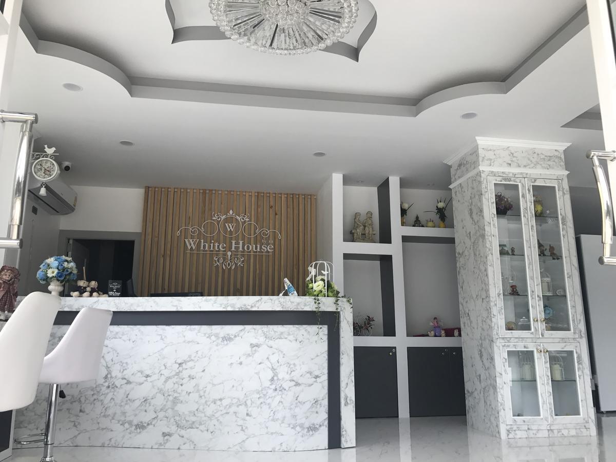Hotel White House By 88 Phang Nga Exterior foto