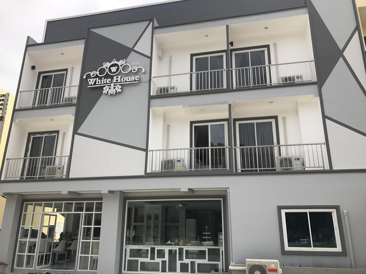 Hotel White House By 88 Phang Nga Exterior foto